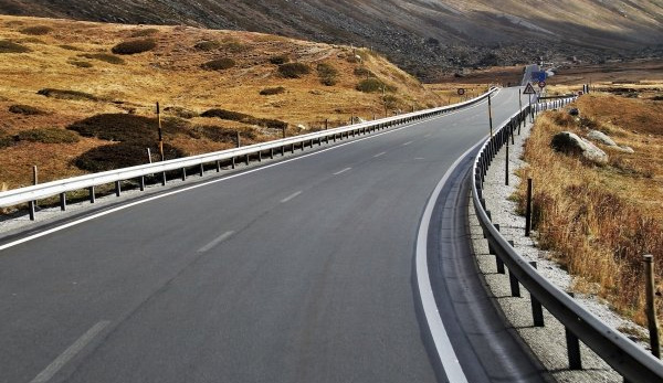 鄂爾多斯公路瀝青